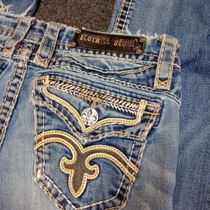 Rock Revival Capri Women 26 Embellished Denim Pants Ladies Light Wash